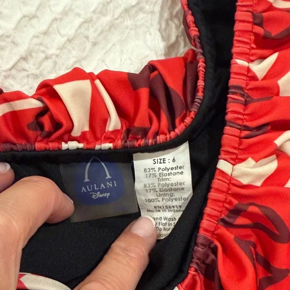 Disney Aulani Red Moana size 6 (runs small like a 5) Patterned Swimwear onepiece - Picture 2 of 4